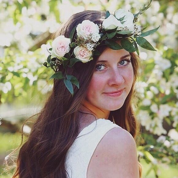 Meet your Posher, Holly - Picture 1 of 1